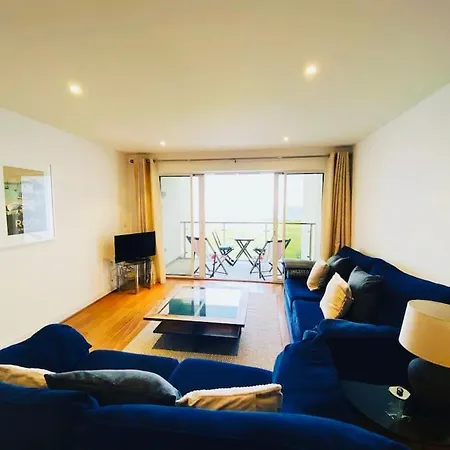 Bredon Court Overlooking Fistral Beach, Newquay Apartament New Quay
