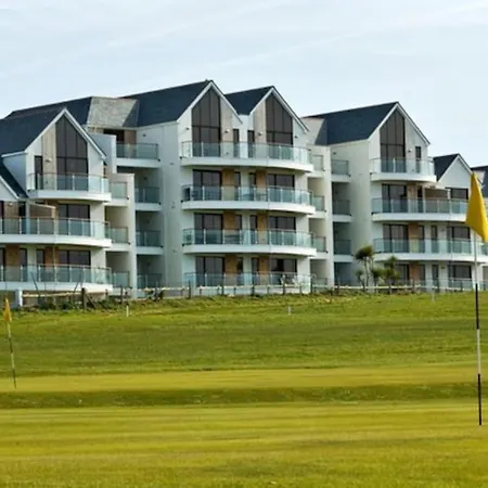 Bredon Court Overlooking Fistral Beach, Newquay New Quay